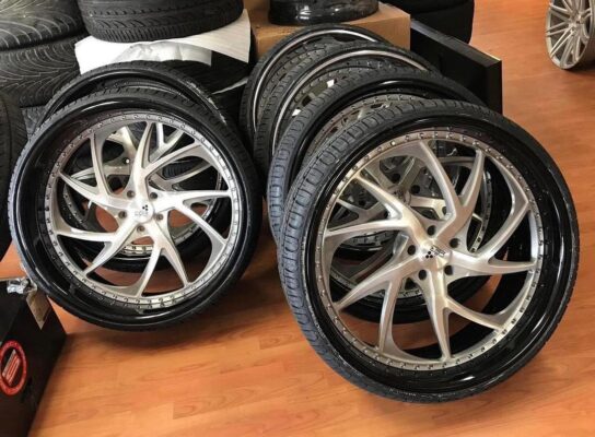 26 inch cor wheels with matching steering wheels donk bolt patten