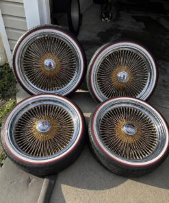 22” staggered Daytons center gold and Chrome lips with brand new