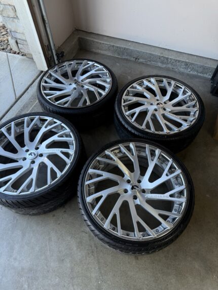 22″ Forgiato Biaforca Brushed Face Chrome Lip Wheels & Tires — Used Package Deal